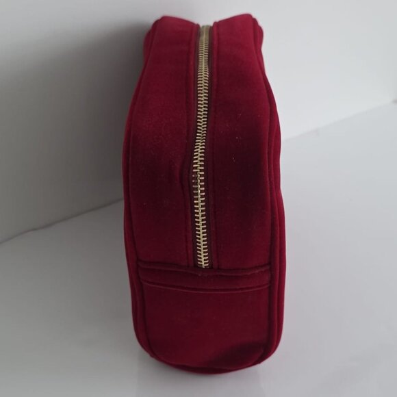 GUCCI COSMETIC /CLUTCH VELVET BAG -NWOT! - Picture 7 of 16